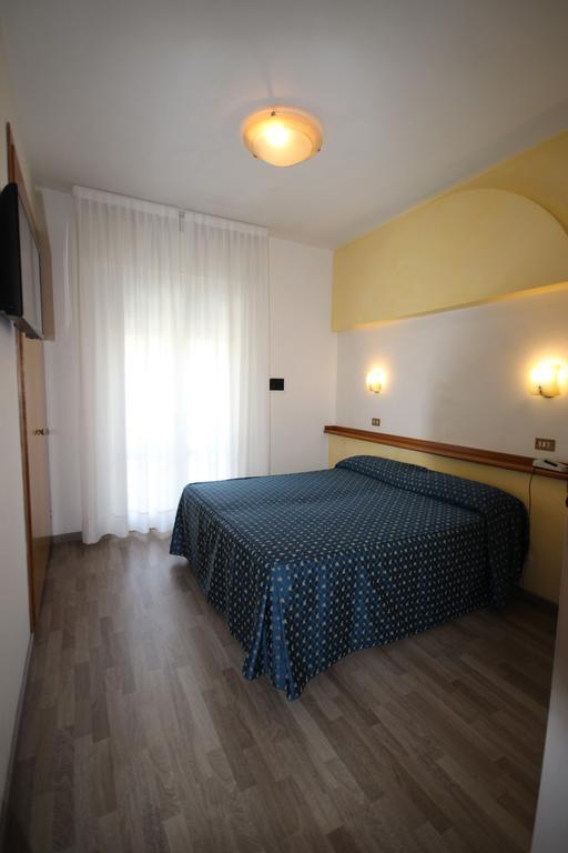 Hotel Roma Lido di Jesolo Camera foto